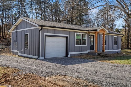 203 Meadowbrook Dr, Woodbury, TN, 37190-1614 | Card Image