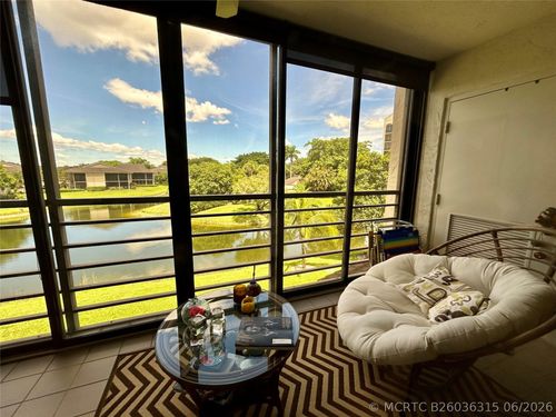 7582 Regency Lake Dr, Boca Raton, FL, 33433-2829 | Card Image