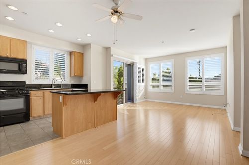212-2742 Cabrillo Ave, Torrance, CA, 90501-7629 | Card Image