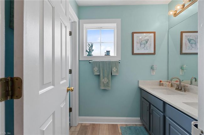 9509 14 Th Bay St, House attached with 4 bedrooms, 3 bathrooms and null parking in Norfolk VA | Image 22