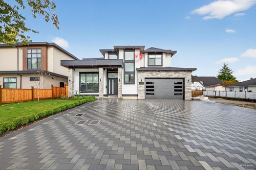 15363 94 Ave, Surrey, BC, V3R1E2 | Card Image