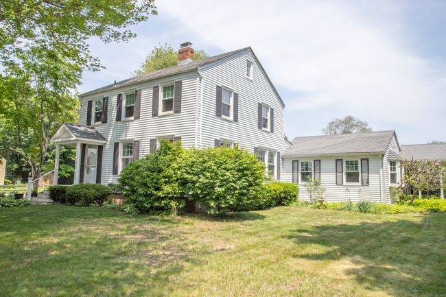 62 Lynde St, House other with 4 bedrooms, 2 bathrooms and 4 parking in Old Saybrook CT | Image 5