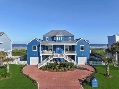 21011 W Sand Hill Dr, Galveston, TX, 77554-8852 | Card Image
