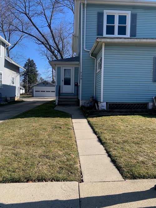 2-739 Iowa Ave, Aurora, IL, 60506-2907 | Card Image