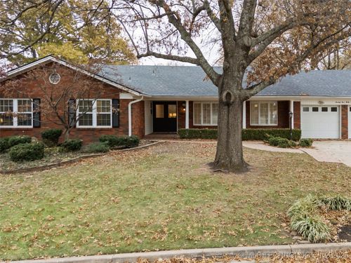 7432 E 68th Pl, Tulsa, OK, 74133-7713 | Card Image