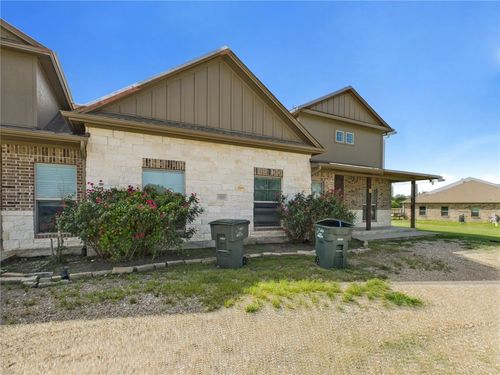 unit-b-4032 Golden Eagle Dr, Bryan, TX, 77808-7329 | Card Image