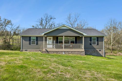 2 Hickman Creek Rd N, Hickman, TN, 38567-5061 | Card Image