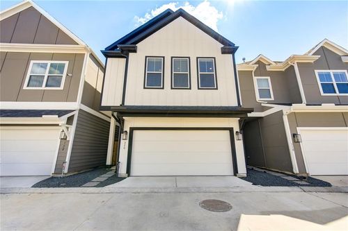 320 Parker Willow Ln, Houston, TX, 77076-1439 | Card Image