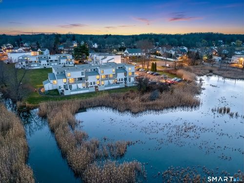 c-10 Hamre Ln, Branford, CT, 06405-3710 | Card Image