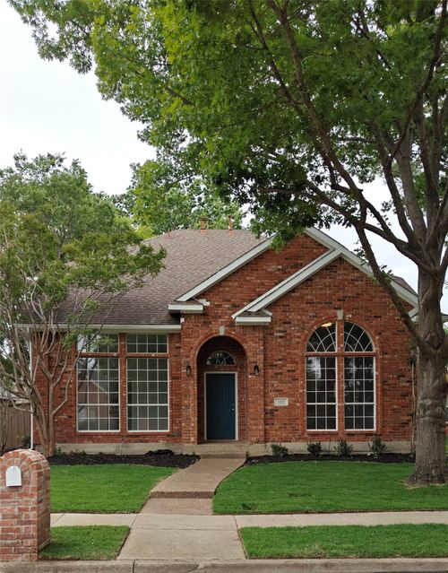 1312 Wentworth Dr, Lewisville, TX, 75067-5549 | Card Image