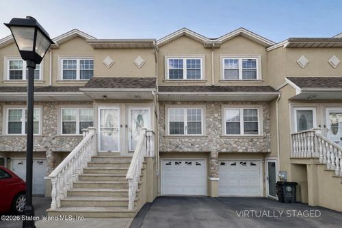 147 Dartmouth Loop, Staten Island, NY, 10306-4818 | Card Image