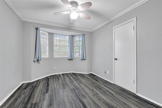 9630 W Withers Way Cir, House other with 3 bedrooms, 2 bathrooms and 2 parking in Houston TX | Image 25