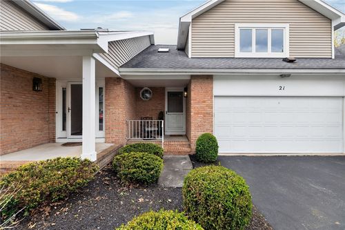 21 Waterford Cir, Rochester, NY, 14618-5421 | Card Image