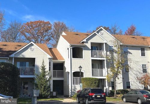 324 Walden Cir, Robbinsville, NJ, 08691-3448 | Card Image