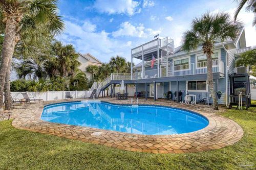 5 Sugar Bowl Ln, Pensacola Beach, FL, 32561-2452 | Card Image