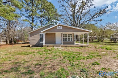 296 County Road 342, Moulton, AL, 35650-6153 | Card Image