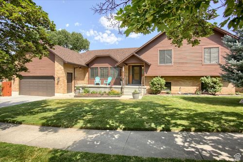 2435 E 2750 N, Layton, UT, 84040-8174 | Card Image