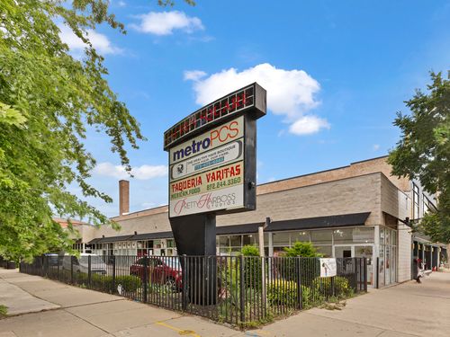 700 E 47th St, CHICAGO, IL, 60653-4241 | Card Image