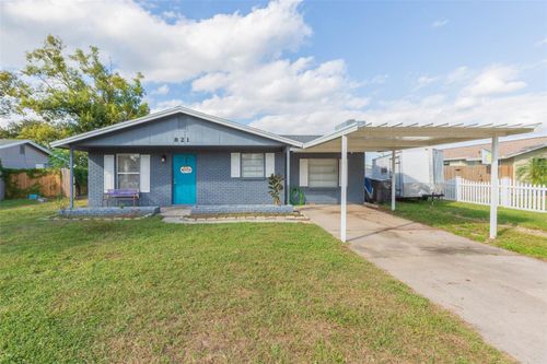 821 Walnut Dr, Seffner, FL, 33584-3947 | Card Image