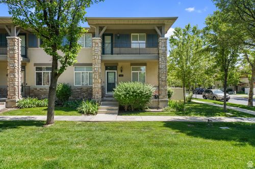 11411 Oakmond Rd, South Jordan, UT, 84009-5061 | Card Image