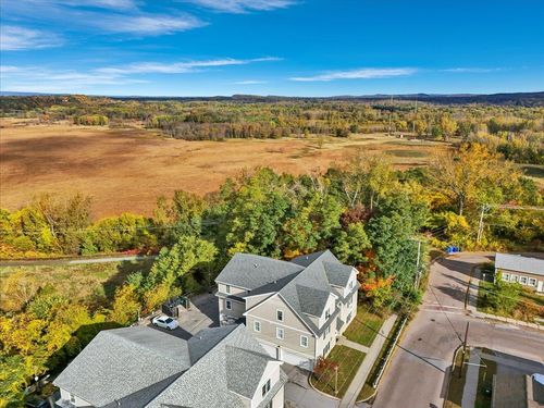 12-354 Manhattan Drive, Burlington, VT, 05401 | Card Image