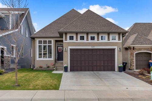 369 Marquis Landing Se, Calgary, AB, T3M2H4 | Card Image