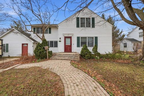 1148 W Highland St, Whitewater, WI, 53190-1615 | Card Image