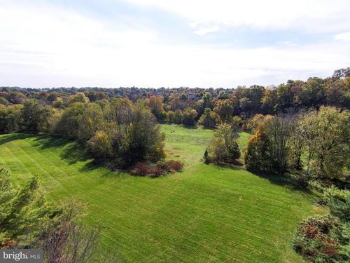 1347 Beaconfield Ln, LANCASTER, PA, 17601-5344 | Card Image