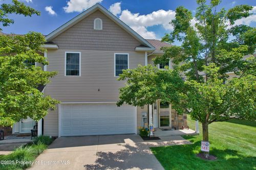 233 Shadow Wood Cir, Archbald, PA, 18403-7706 | Card Image