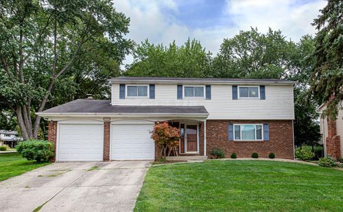 180 Landover Rd, Columbus, OH, 43230-3146 | Card Image