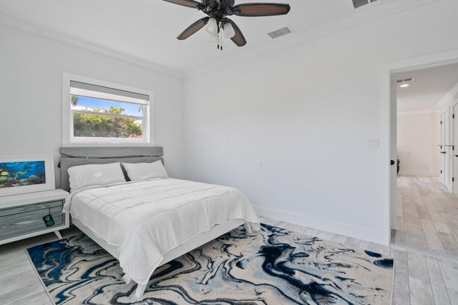 Downstairs Bedroom 1 | Image 14