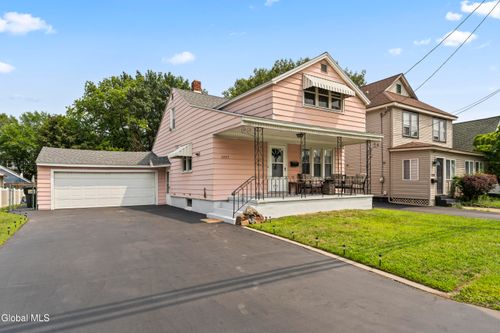 1207 Curry Rd, Rotterdam, NY, 12306-3707 | Card Image