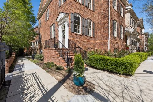 unit-6-3585 Roxboro Rd Ne, Atlanta, GA, 30326-7001 | Card Image