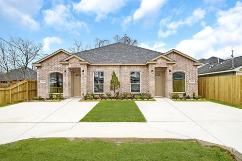 b-9710 Tuffly St, Houston, TX, 77029-4250 | Card Image