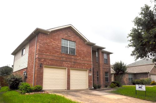 2024 Kings Forest Dr, Heartland, TX, 75126-8276 | Card Image
