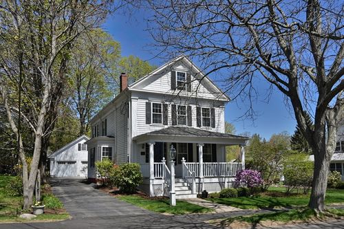 115 Prescott St, Reading, MA, 01867-3438 | Card Image