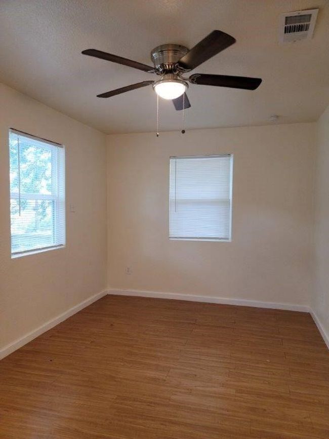 1410 Singleton Ave, House other with 2 bedrooms, 1 bathrooms and null parking in Austin TX | Image 5