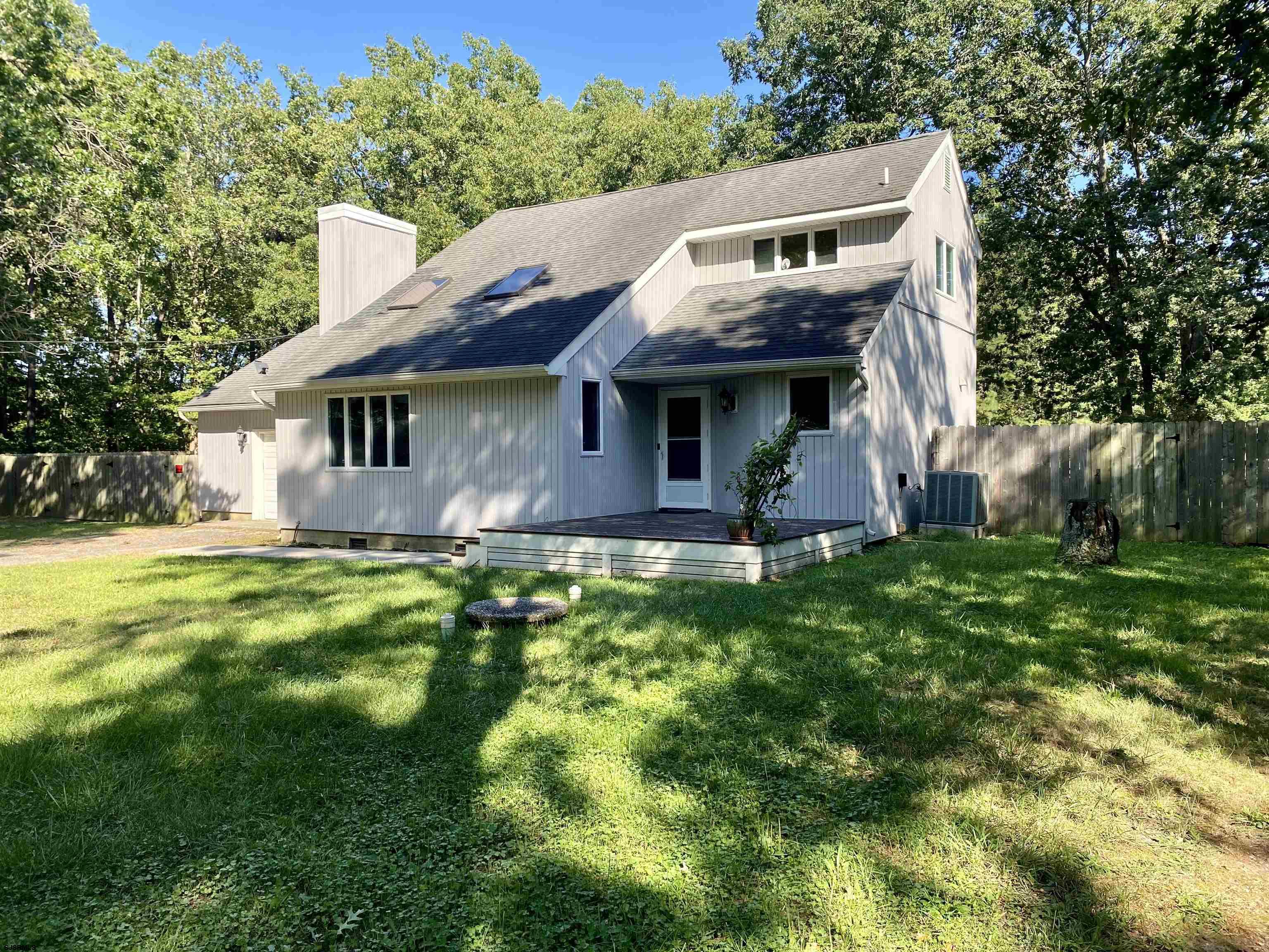 Ivins Ave, Egg Harbor Township, NJ 08234