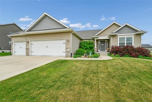 1115 Partridge Ln, Waterloo, IA, 50701-9752 | Card Image