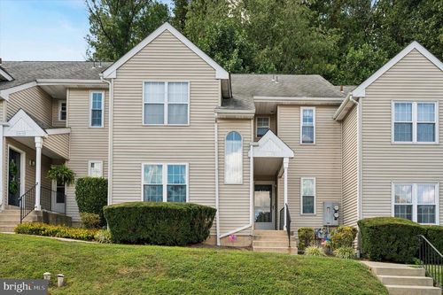 332-332 Cashel Ct, ASTON, PA, 19014-1246 | Card Image