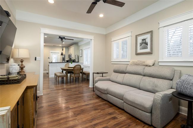 2828 Woods Ave, House other with 2 bedrooms, 1 bathrooms and null parking in Oceanside NY | Image 9