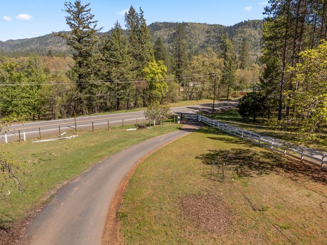 41_2295 w evans creek road - drone - 04 | Image 45