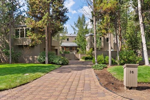16-58127 Gannet Ln, Sunriver, OR, 97707-3046 | Card Image