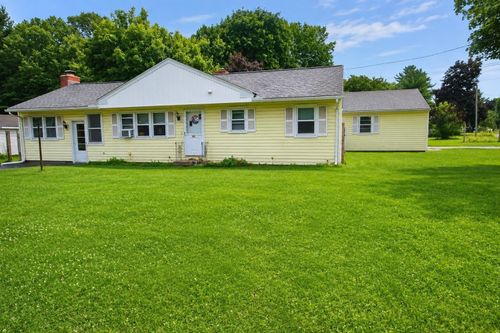 27 Feeding Hills Rd, Southwick, MA, 01077-9843 | Card Image