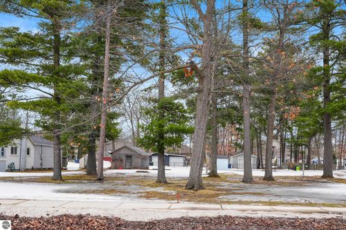 315/319 Fair Street, Traverse City, MI, 49686 | Card Image