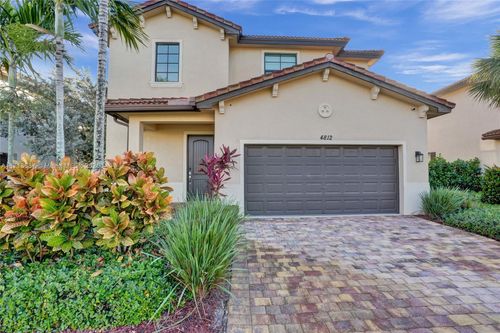 4812 Conifer Ct, Green Acres, FL, 33463 | Card Image