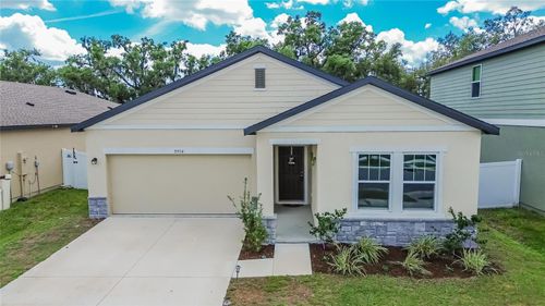 35554 Eastbrook Ave, ZEPHYRHILLS, FL, 33541-8404 | Card Image
