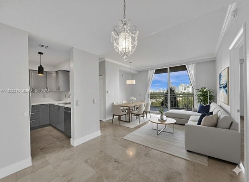 apt-804-2475 Brickell Ave, Miami, FL, 33129-2479 | Card Image