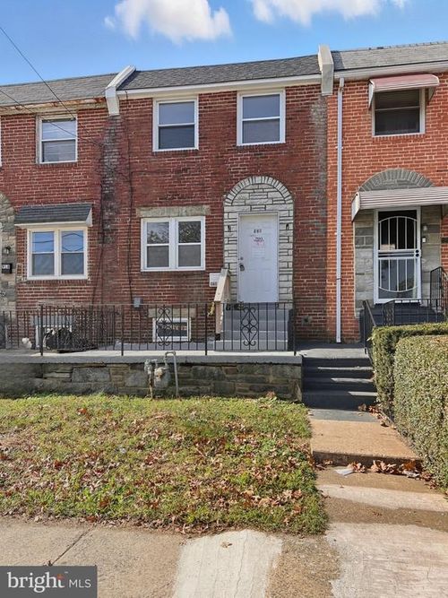 920 Butler St, CHESTER, PA, 19013-3724 | Card Image