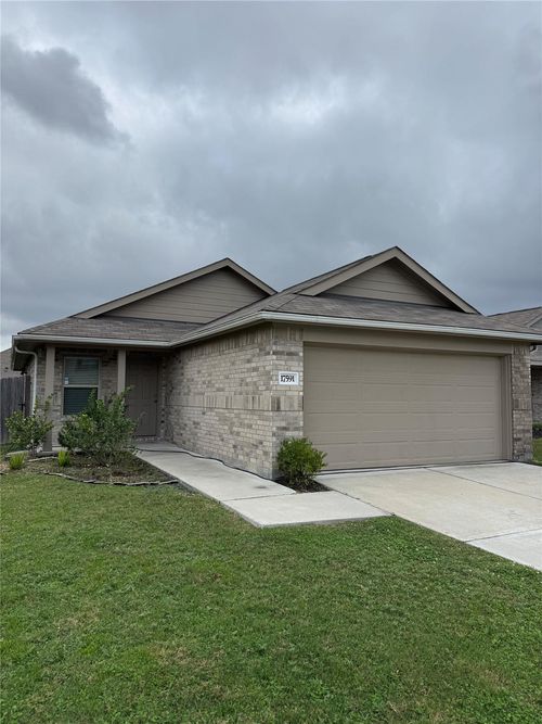 17591 Longwood Trace Lane, New Caney, TX, 77357 | Card Image